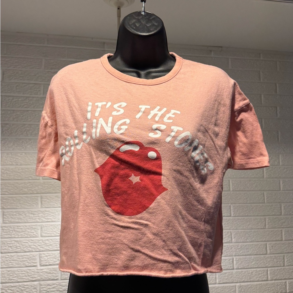 The Rolling Stones Peach Tee‎ with Red Graphic